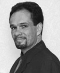 Dr. Alejandro Aragón-Zavala